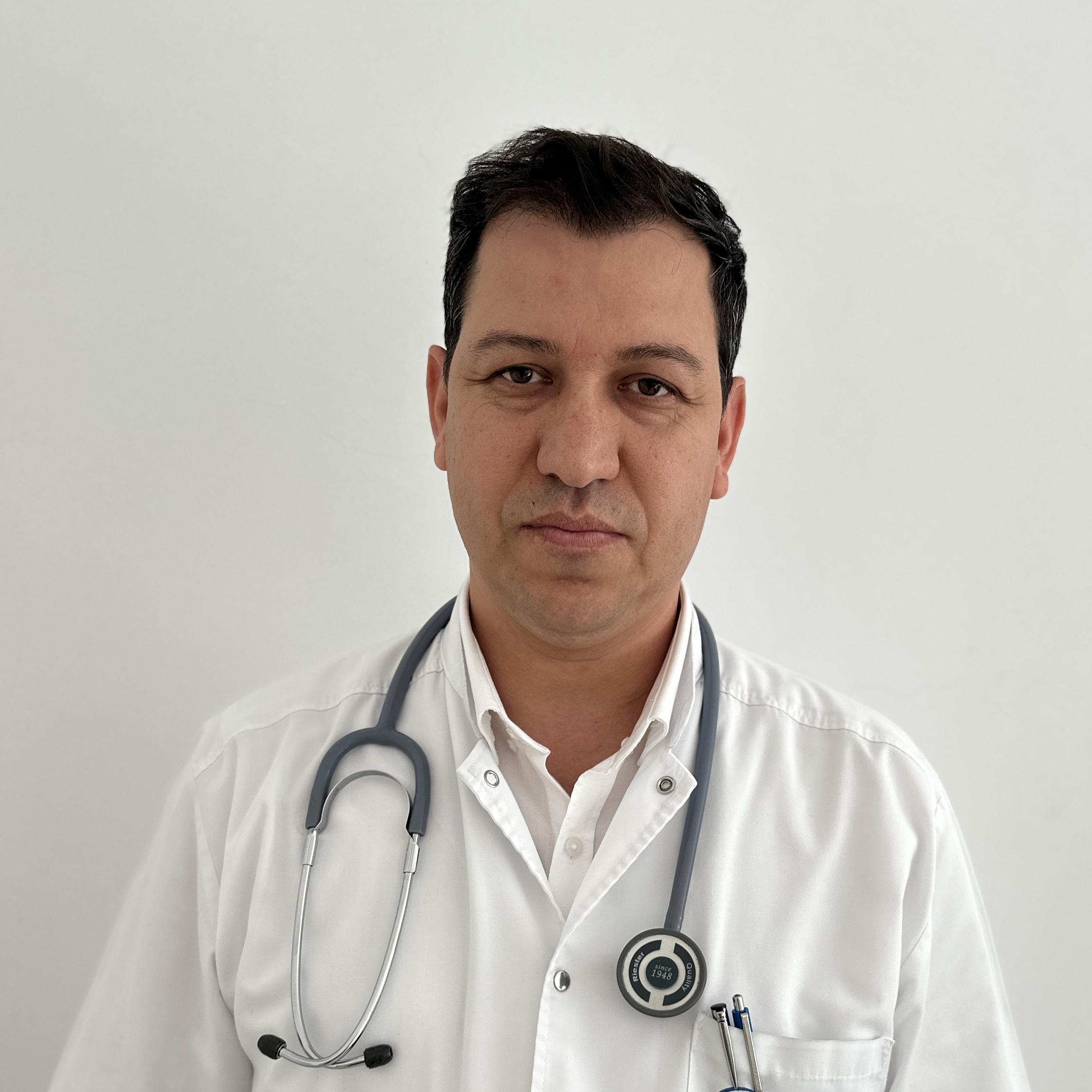 Dr. Cristian Deciu