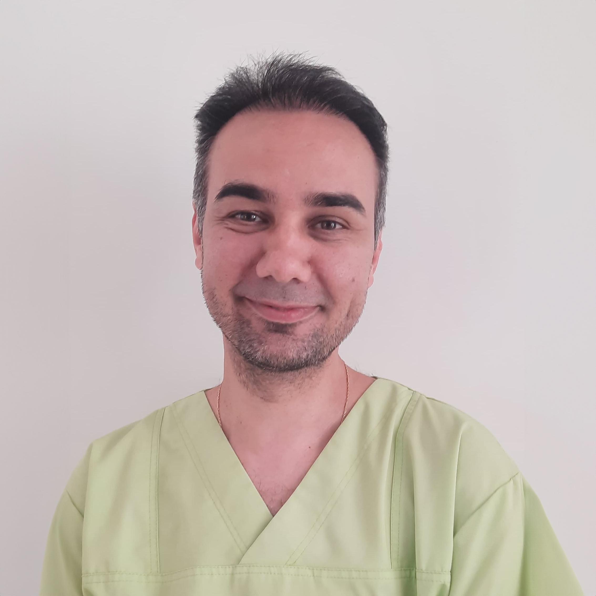 Dr. Emanuel Szendrei