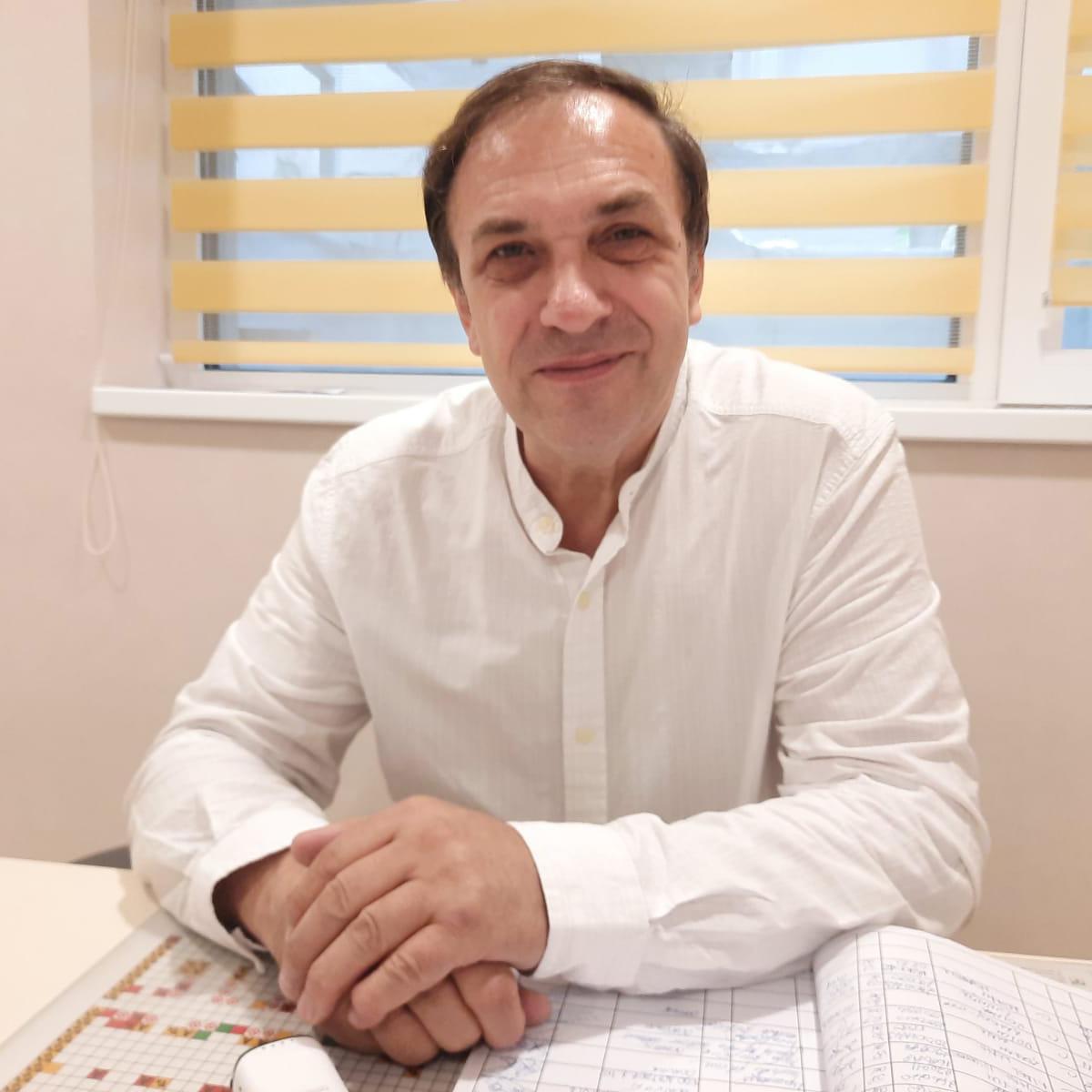Prof. Dr. Galajda Zoltan