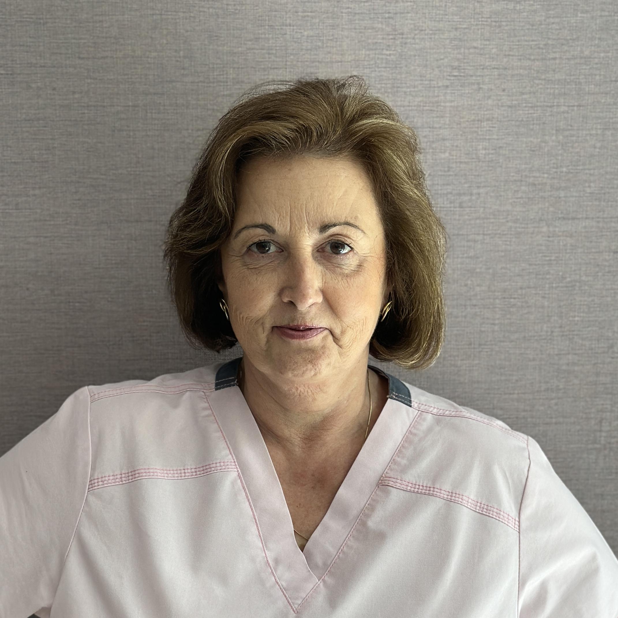 Dr. Manuela Uță