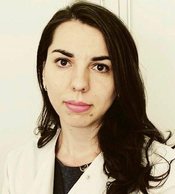 Dr. Roxana Dumitru